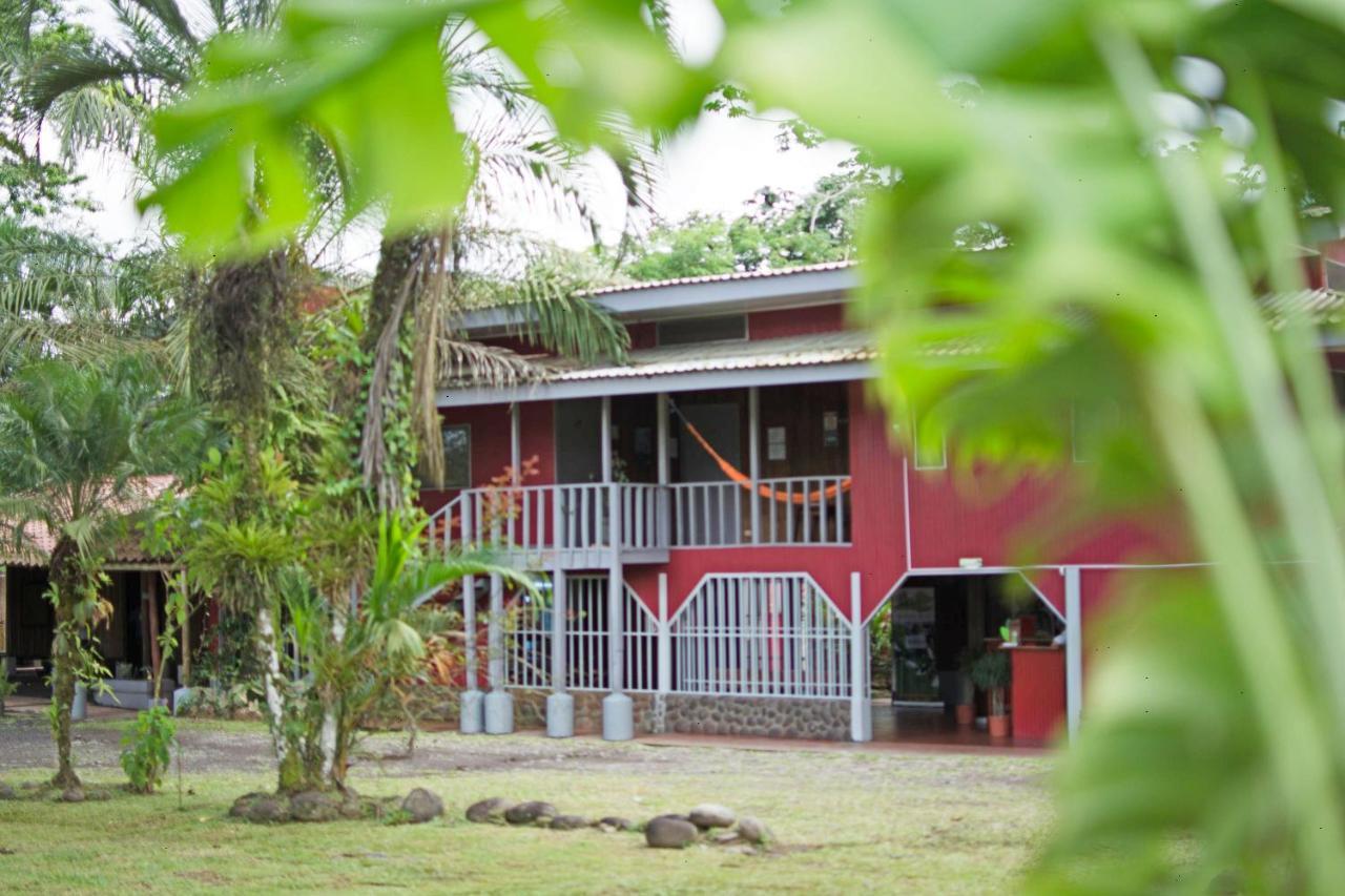 Islas Del Rio Hostel Tirimbina Exterior photo