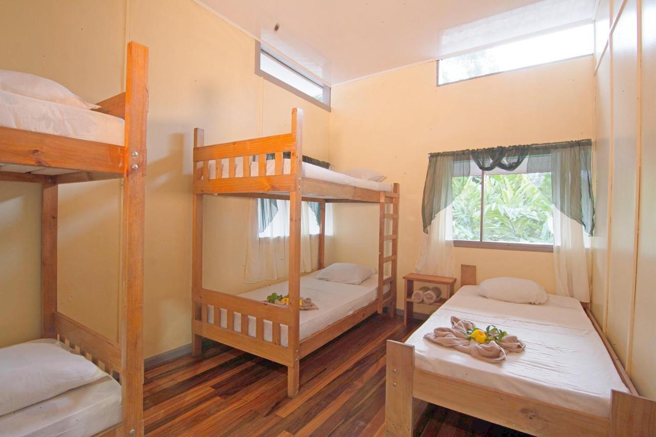 Islas Del Rio Hostel Tirimbina Exterior photo
